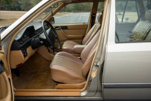 1987 Mercedes-Benz 300 - Photo 21